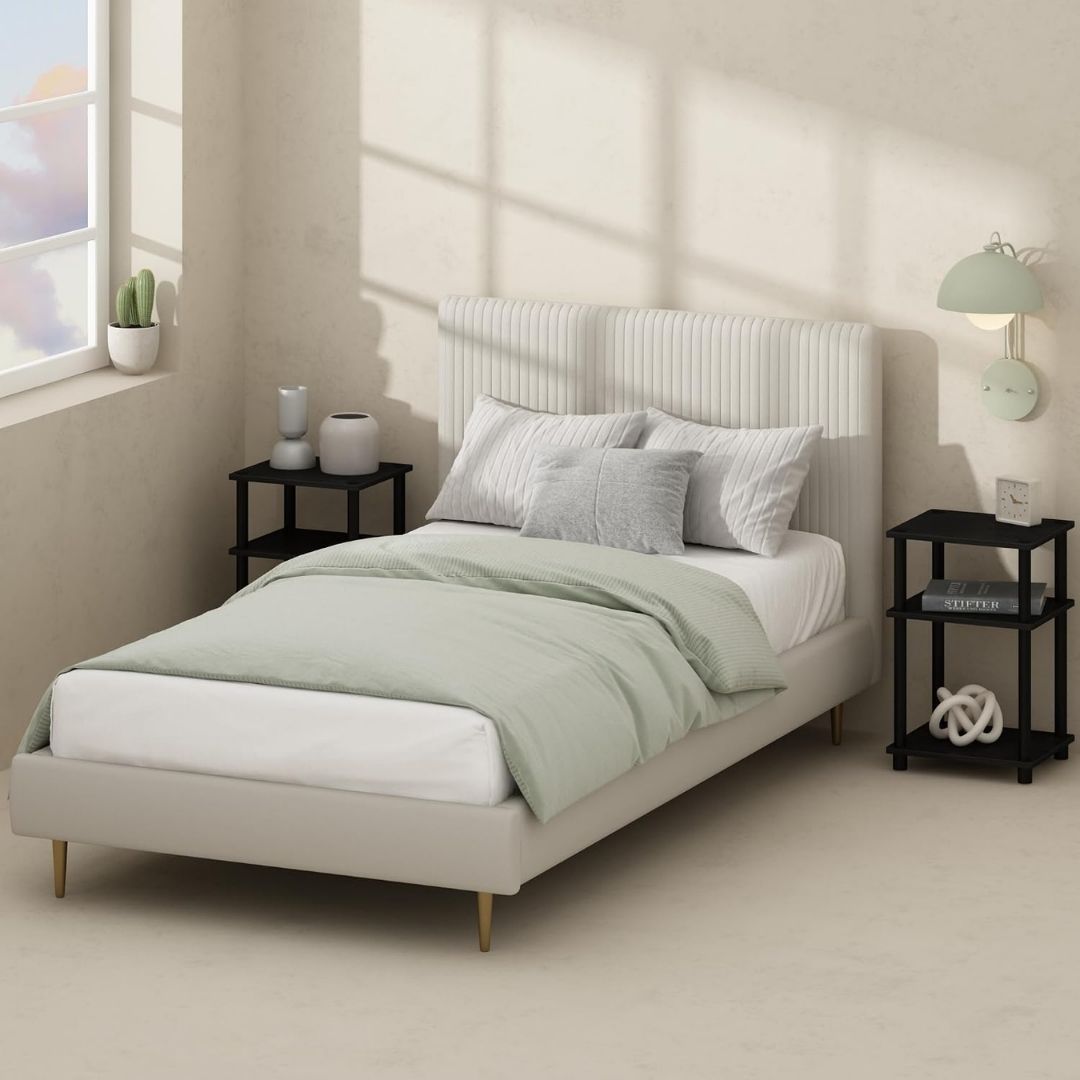 Magnus – Elegant 3-trinns nattbord og oppbevaringshylle i sort
